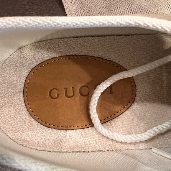 Gucci Men’s GG Canavs low top sneakers. Size 11 - Picture 8 of 16